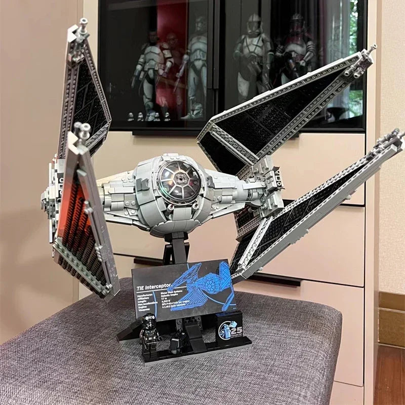 Star Wars TIE Interceptor MOC - 1931 Teile | Imperialer Jäger | LEGO-kompatibel