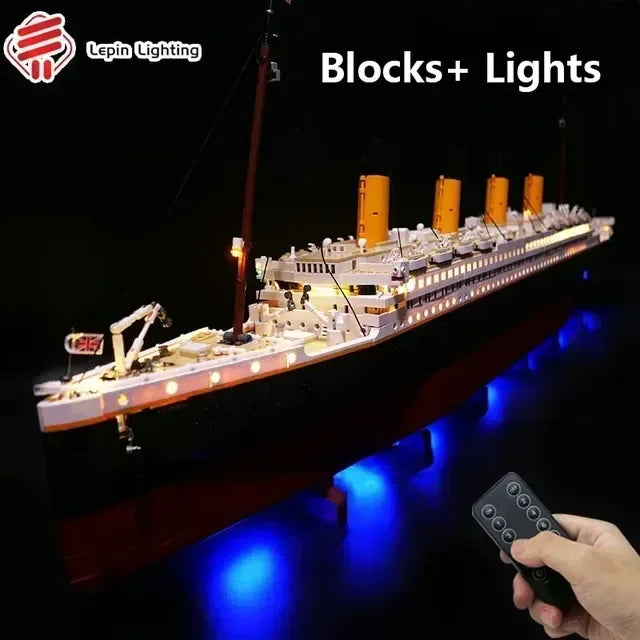 Titanic MOC - 9090 Teile - Legokompatibel - Legendäres Kreuzfahrtschiff Modell
