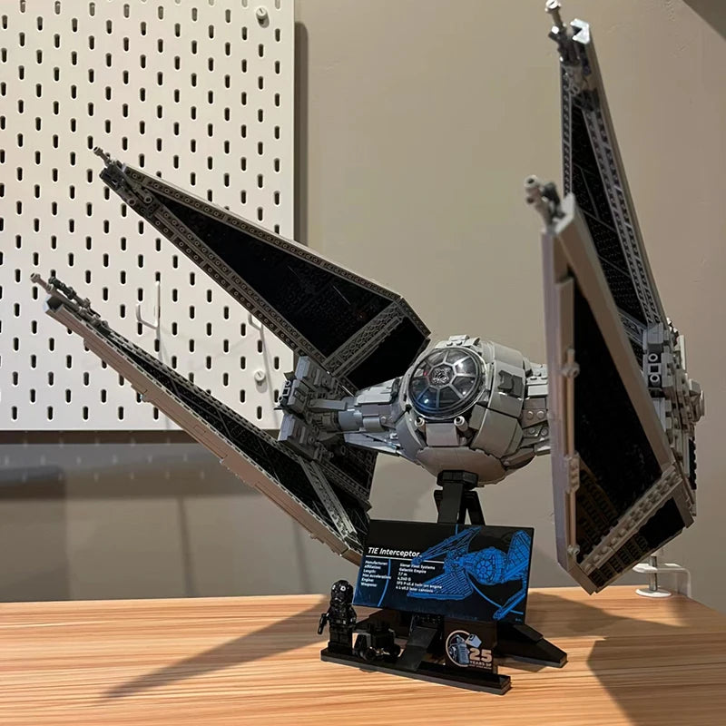 Star Wars TIE Interceptor MOC - 1931 Teile | Imperialer Jäger | LEGO-kompatibel
